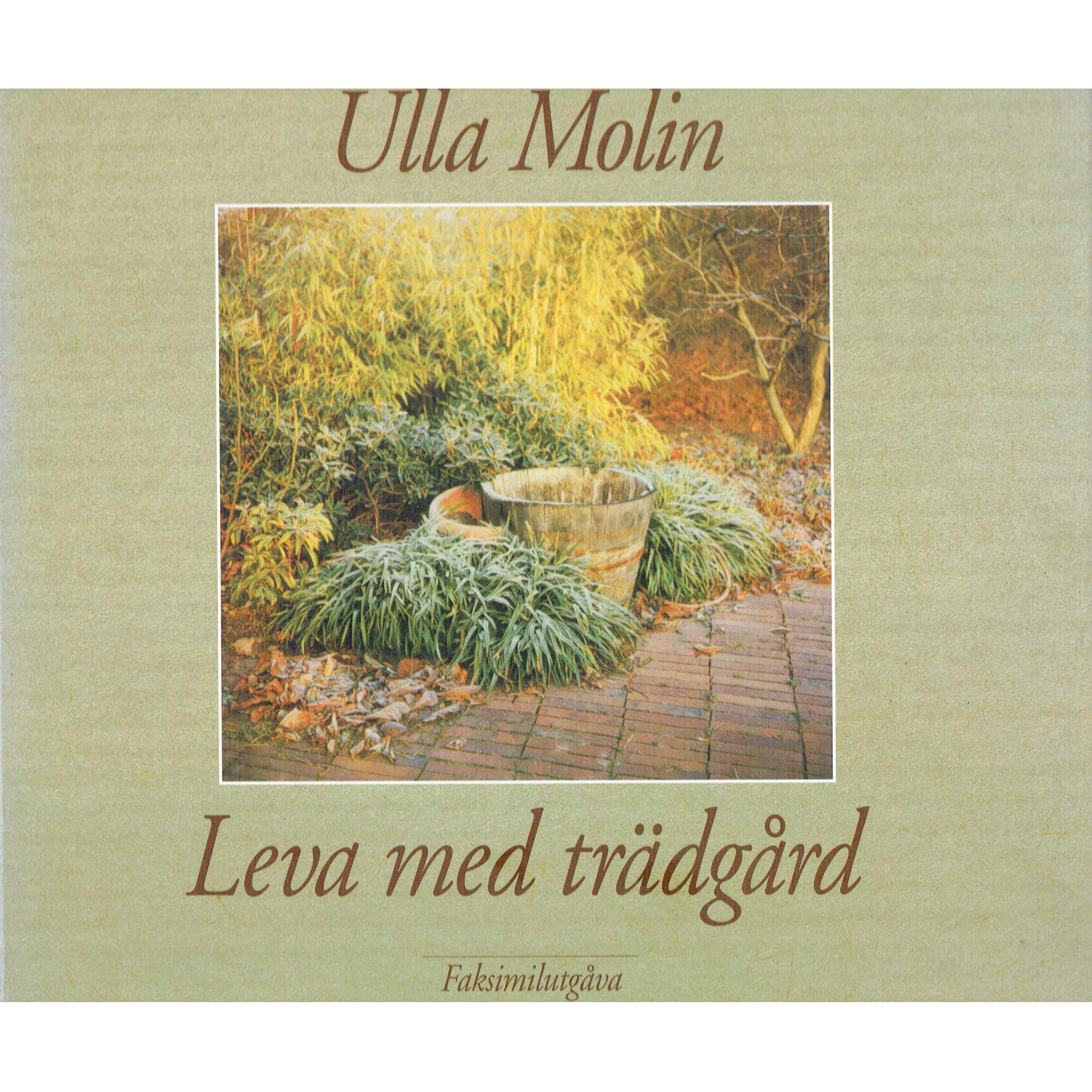 Leva med trädgård robild